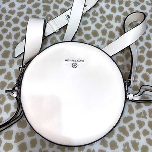 MICHAEL KORS Delancey Medium Leather Canteen Crossbody Bag